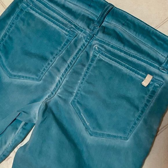 JOE’S JEANS The Icon Teal Cropped Ankle Jeans - Picture 4 of 11